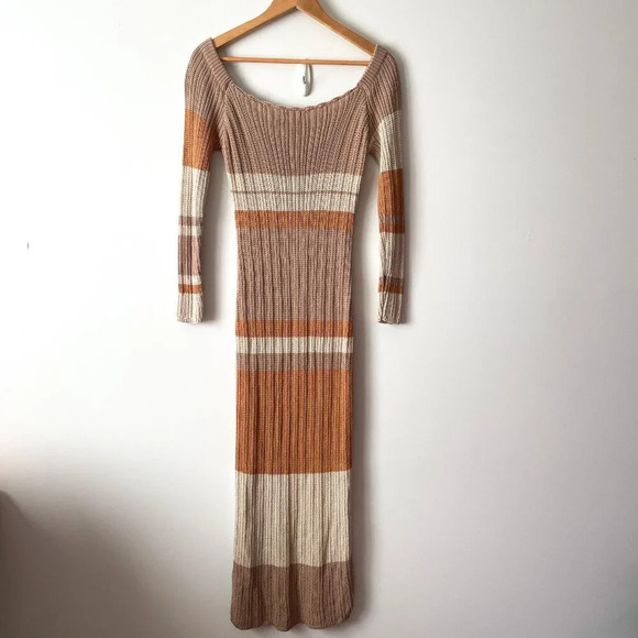Peppermayo Scoop Neck Long  Sleeve Crochet Maxi Dress Striped Neutral Size M/L - Picture 6 of 8